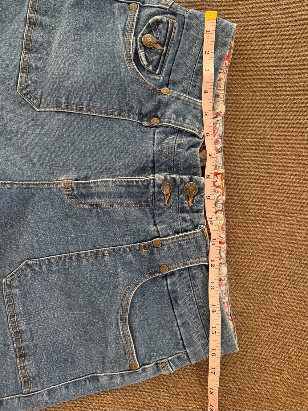 Dictionary Jean Shorts in Medium Blue - Women's Denim Shorts Size 10 - Picture 3 of 10